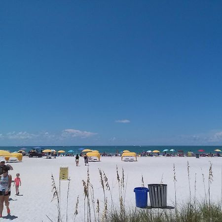 Beach Vacation Get-Away Apartment Сейнт Пийт Бийч Екстериор снимка