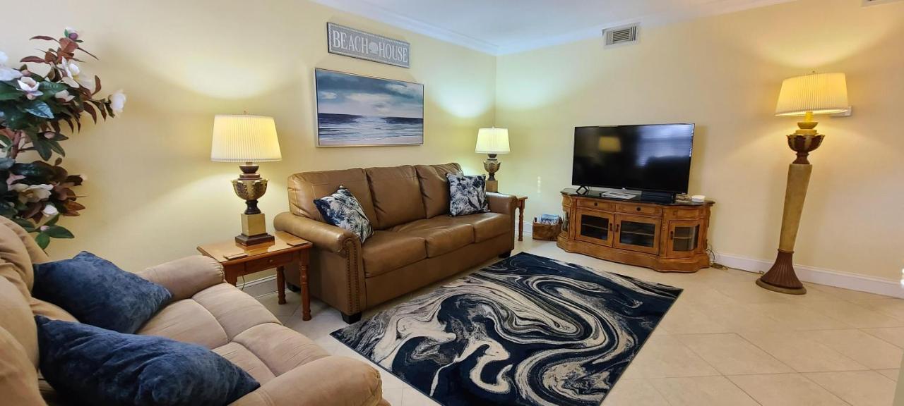 Beach Vacation Get-Away Apartment Сейнт Пийт Бийч Екстериор снимка