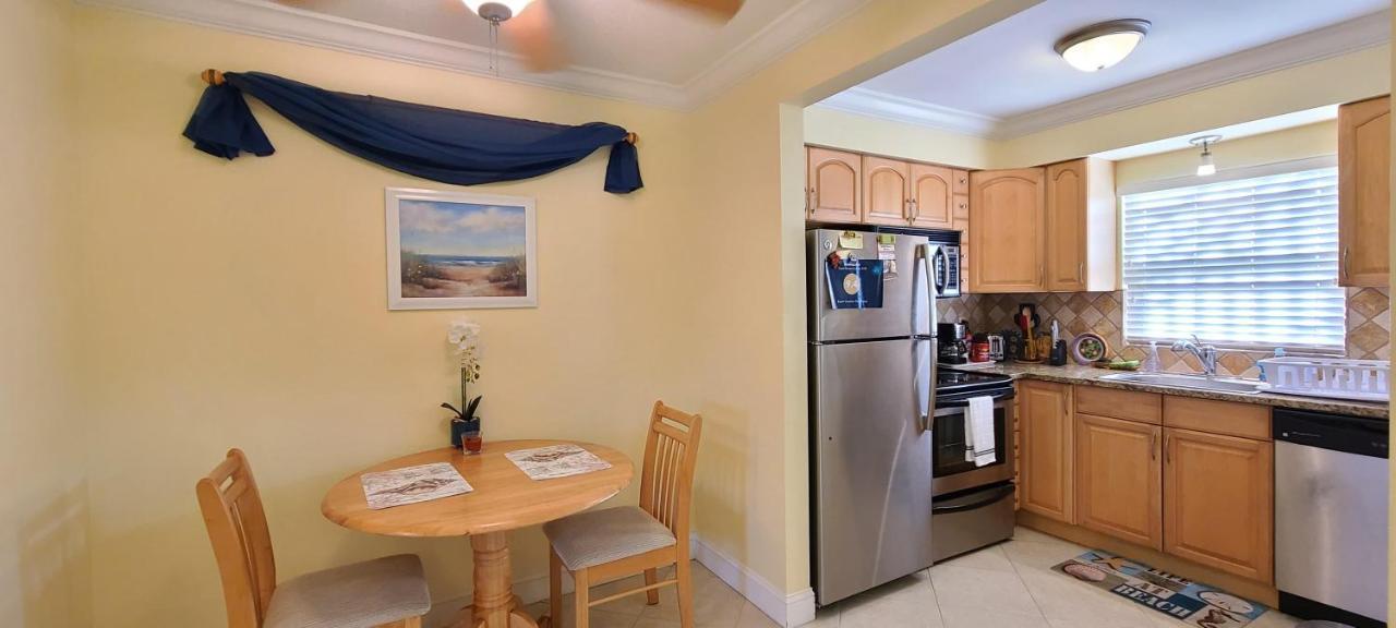 Beach Vacation Get-Away Apartment Сейнт Пийт Бийч Екстериор снимка
